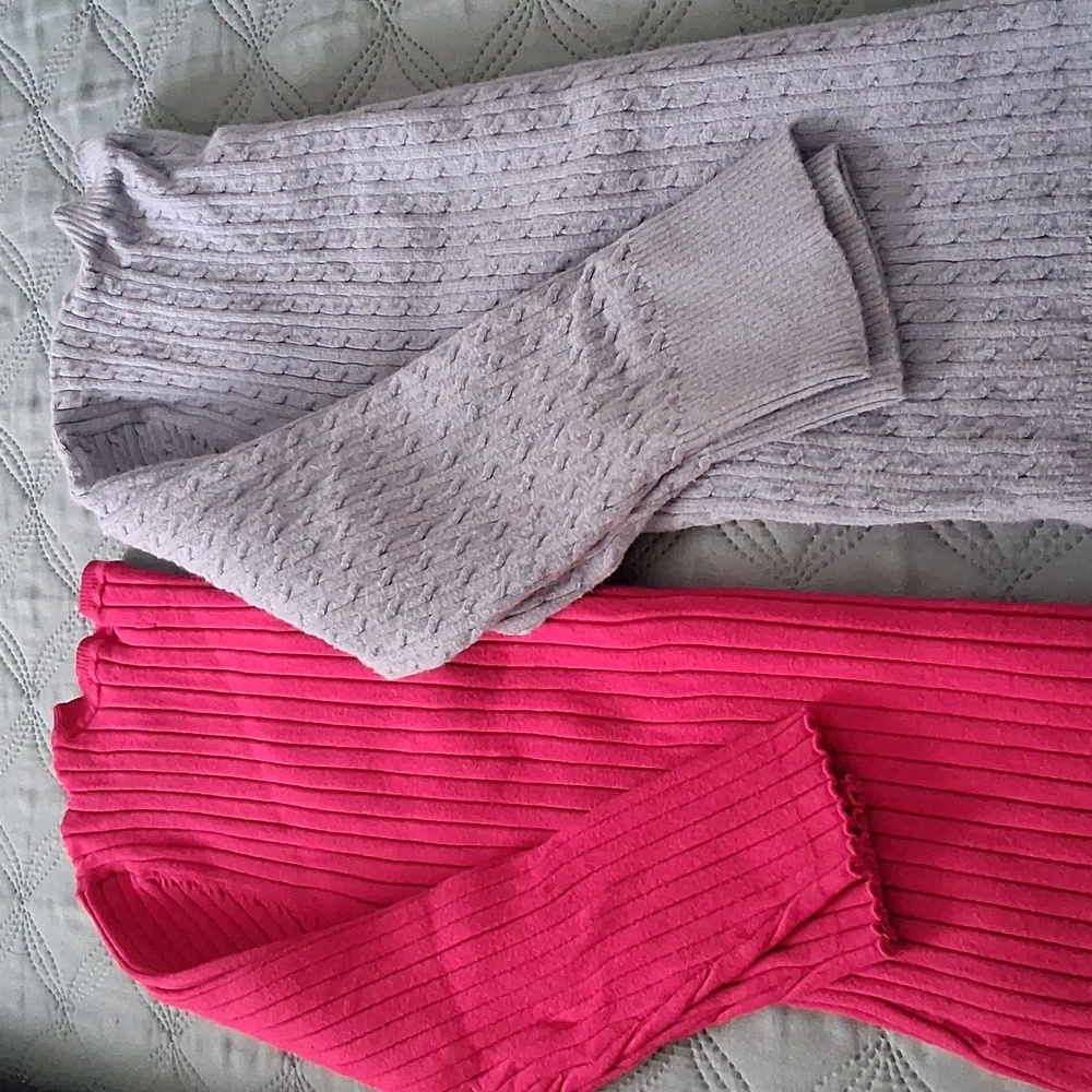 Style & Co. Women's Pink and Blue Sweater. - Picture 4 of 4